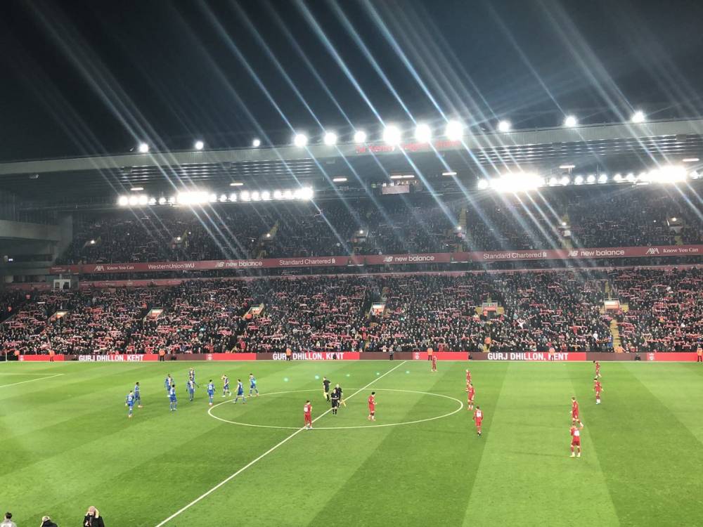 每体：弗里克和拉什福德5月通过电话，后者放弃了15%的薪资（每体：弗里克5月致电拉什福德，后者同意降薪15%）