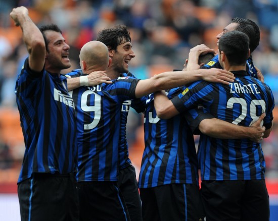 本赛季俱乐部双人组进球榜：凯恩+迪亚斯37球高居第一（俱乐部本季双人进球组合榜：凯恩与迪亚斯以37球领跑）