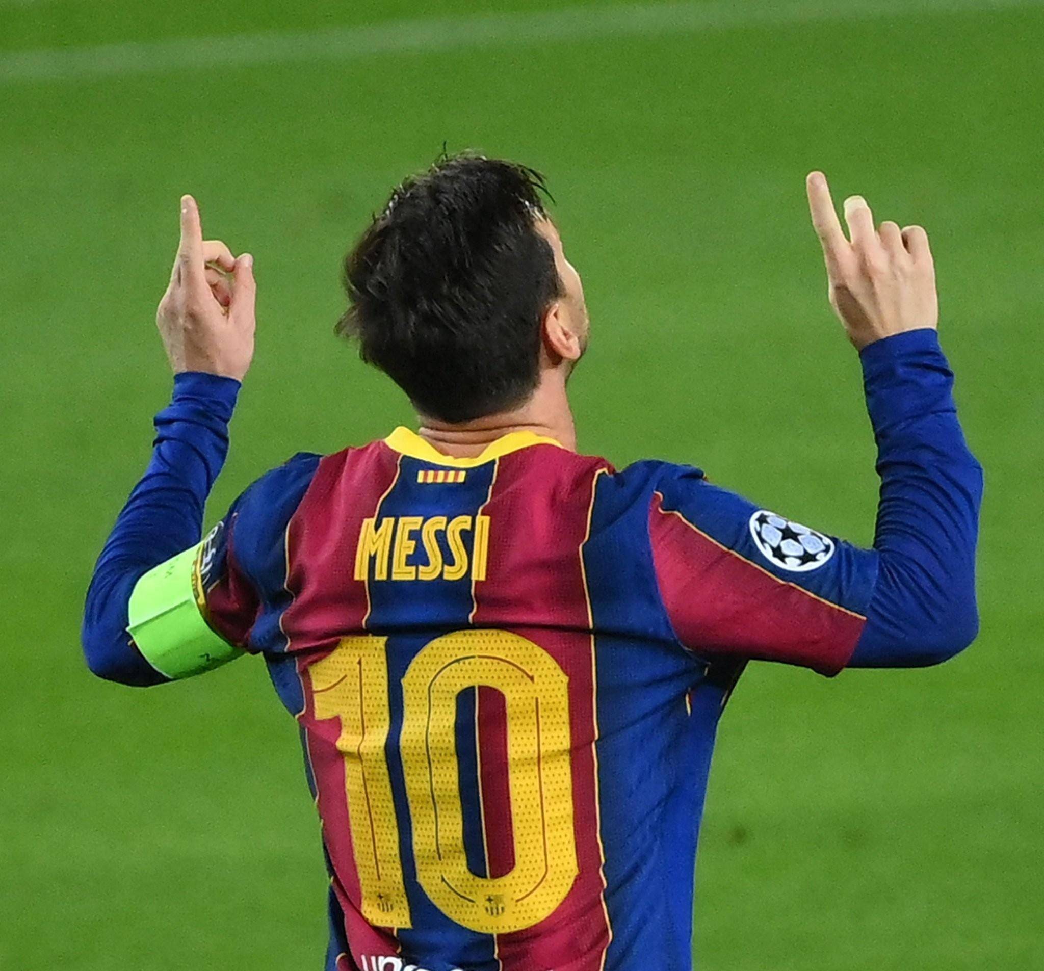 热火140-123大胜快船，五连败，战绩升至东部第三，快船深陷西部末位，进攻依赖球星，防守漏洞明显。