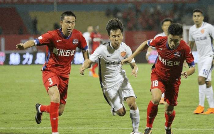 意甲战报：普利西奇梅开二度，米兰让二追三3-2逆转都灵