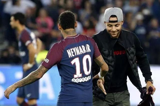 老龄化危机！蓝黑军团青训供血之后防篇